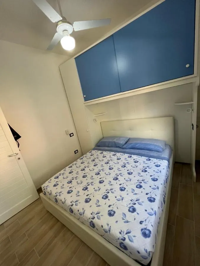 Tommy'S House Pinus Village Chia 포트 빌리지 이탈리아